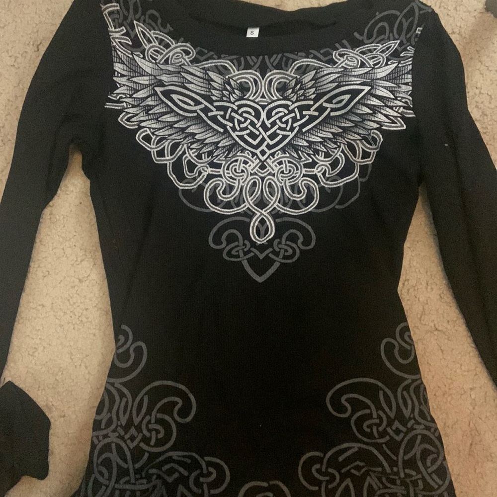 Never Worn YesStyle Y2K long sleeve Graphic Long Sleeve